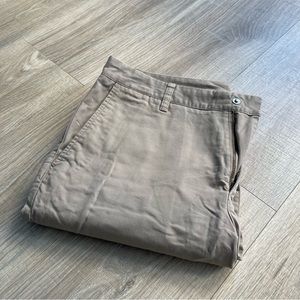 Bonobos slim fit chino